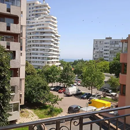 Apartamento Flora Burgas