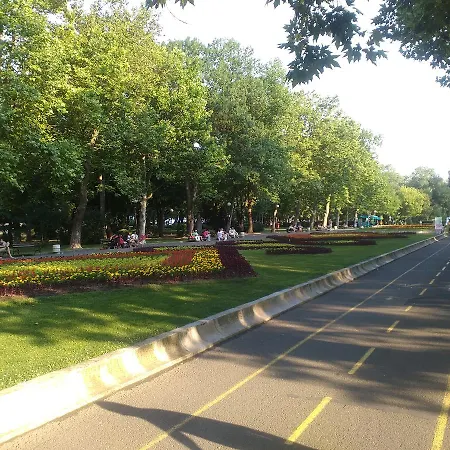 Flora Апартаменты *