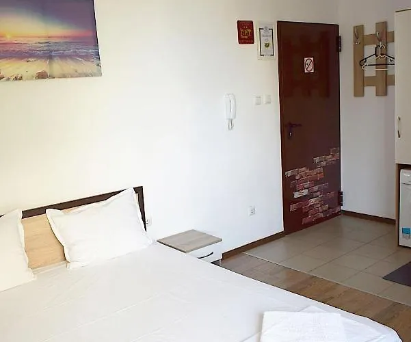 アパート Flora ブルガス