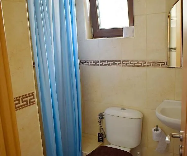 アパート Flora *