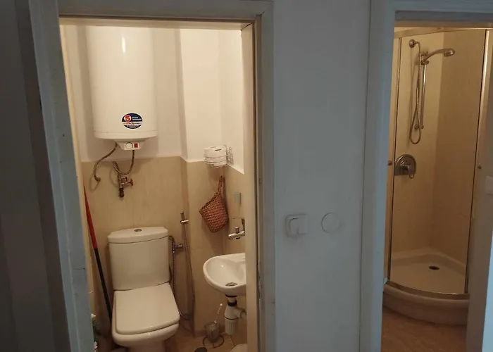 Flora アパート *